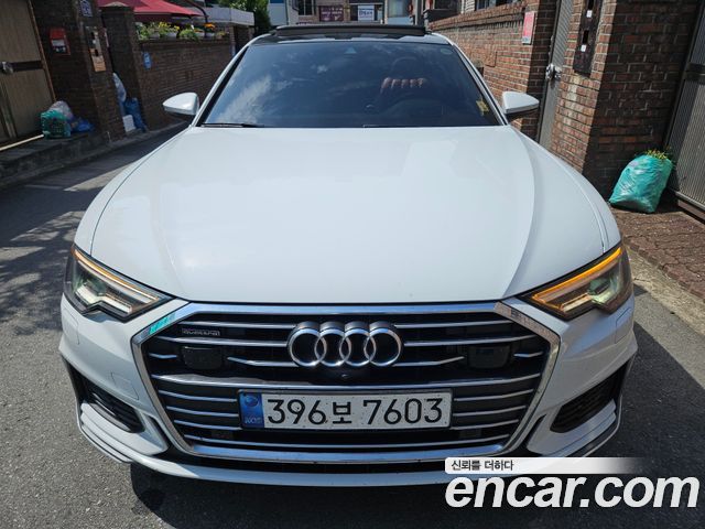 Audi A6 C8 45 TFSI Quattro Premium - фото 1