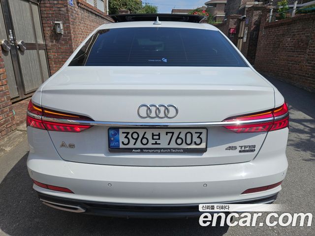 Audi A6 C8 45 TFSI Quattro Premium - фото 2