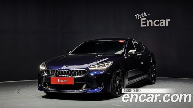 Kia Stinger 2.0 Turbo 2WD Platinum - фото 0