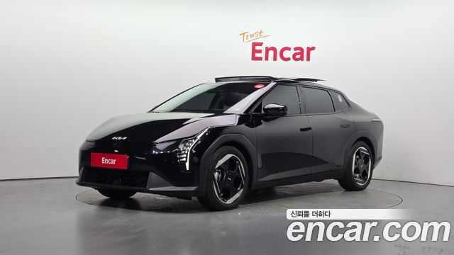 Kia EV4 Long Range 2WD Earth - фото 0