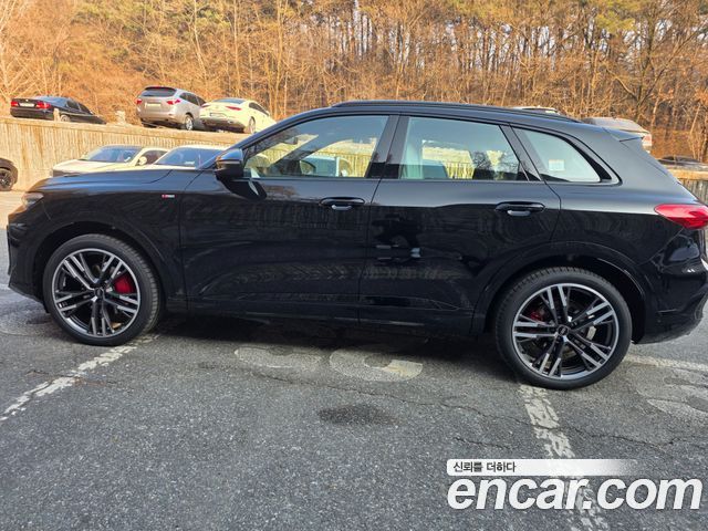 Audi Q5 45 TFSI Quattro S Line Black Ediiton - фото 3