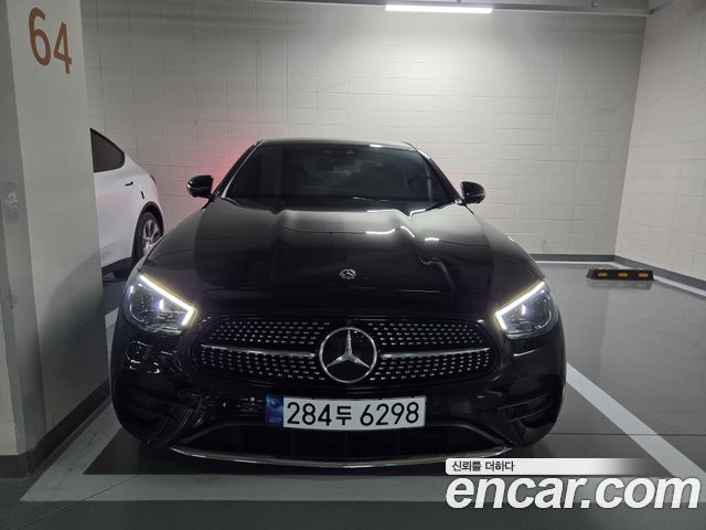Mercedes-Benz E-Class W213 E220d 4MATIC AMG Line - фото 0