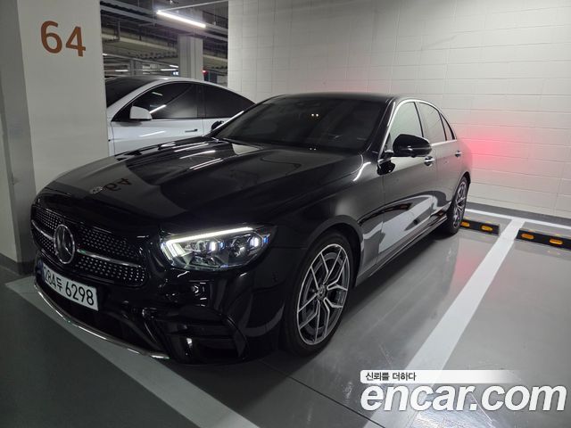 Mercedes-Benz E-Class W213 E220d 4MATIC AMG Line - фото 1