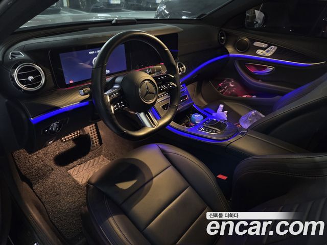 Mercedes-Benz E-Class W213 E220d 4MATIC AMG Line - фото 3