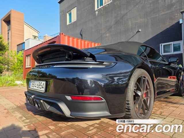 Porsche 911 Carrera GTS Cabriolet - фото 1