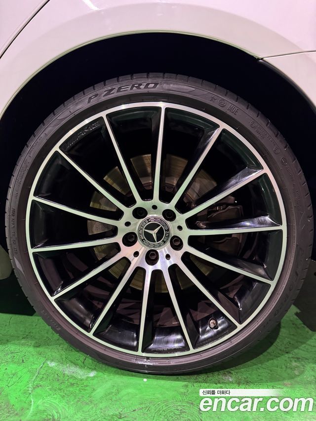 Mercedes-Benz CLS-Class C257 CLS450 4MATIC AMG Line - фото 4