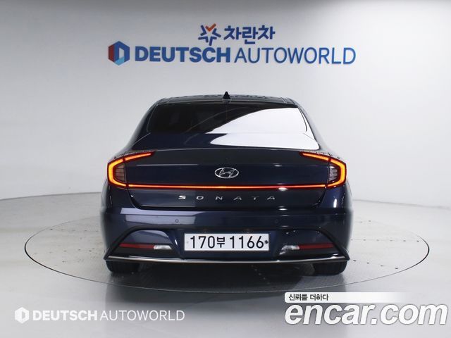 Hyundai Sonata DN8 2.0 Premium Family - фото 3