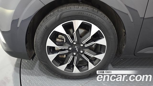 Kia Carnival 4-го поколения 9-Seater Prestige - фото 4