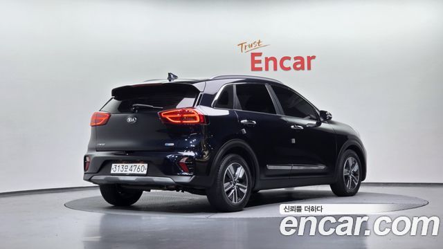 Kia Niro Новый 1.6 HEV Prestige - фото 1