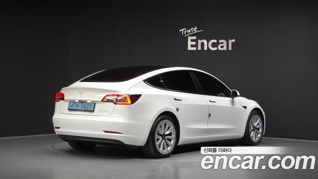 Tesla Model 3 Long Range AWD - фото 1