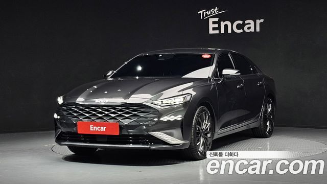 Kia K8 2.5 Gasoline 2WD Signature Special - фото 0
