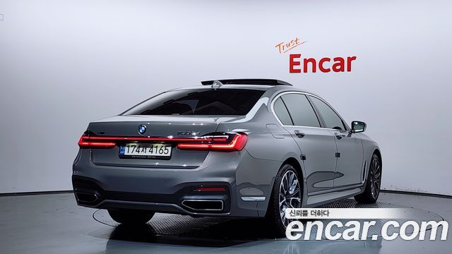 BMW 7-Series G11 730Ld xDrive M Sport - фото 1