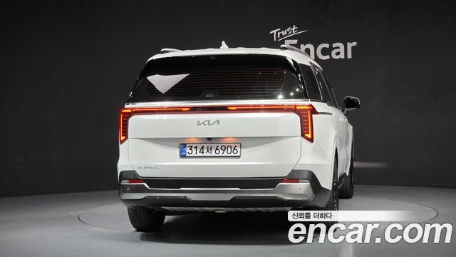 Kia Carnival Новый 4-го поколения 7-Seater Signature - фото 3