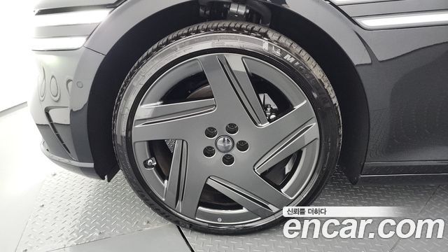 Genesis G90 RS4 Gasoline 3.5 Turbo e-S/C AWD Black - фото 4