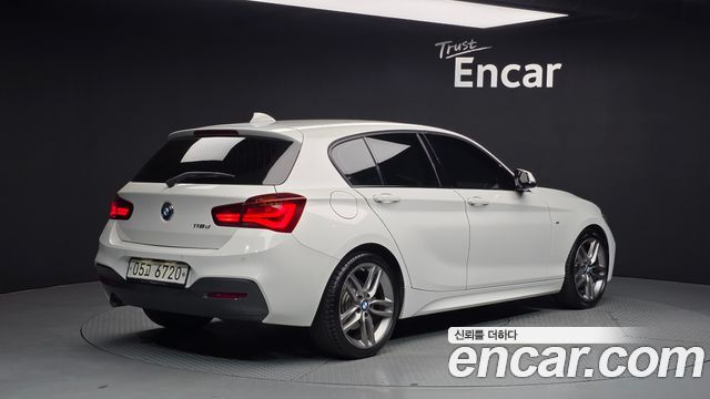 BMW 1-Series F20 118d M Sport Shadow 5 Door - фото 1