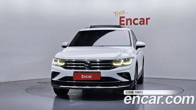 Volkswagen Tiguan 2-го поколения 2.0 TDI Prestige - фото 2