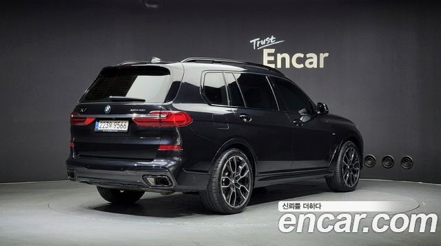 BMW X7 G07 xDrive 40i M Sport 7STR - фото 1