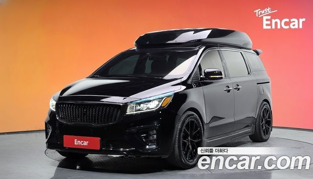 Kia Carnival Новый 9-Seater Hi-Limousine Noblesse Special - фото 0