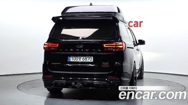 Kia Carnival Новый 9-Seater Hi-Limousine Noblesse Special - фото 2