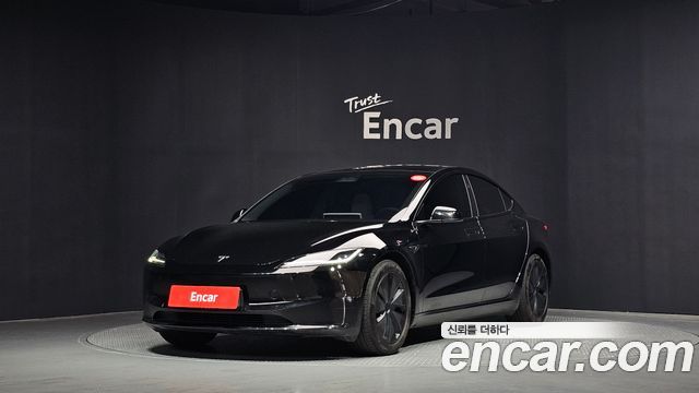 Tesla Model 3 RWD - фото 0