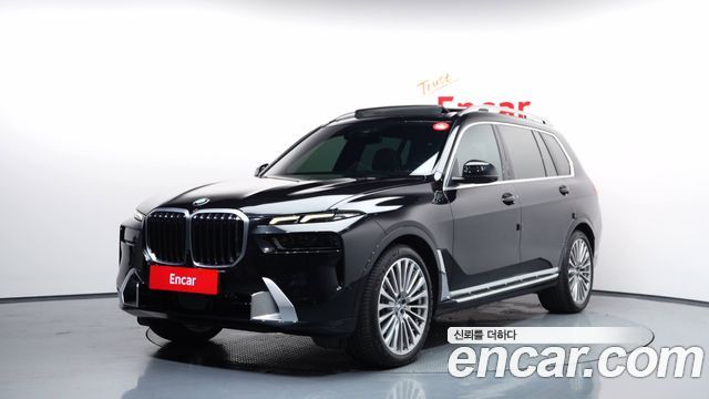 BMW X7 G07 xDrive 40i Design Pure Excellence 7-Seater - фото 0