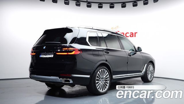 BMW X7 G07 xDrive 40i Design Pure Excellence 7-Seater - фото 1