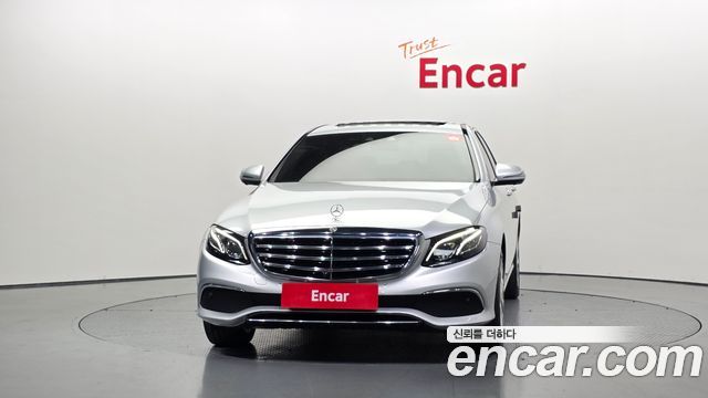 Mercedes-Benz E-Class W213 E300 4MATIC Exclusive - фото 2