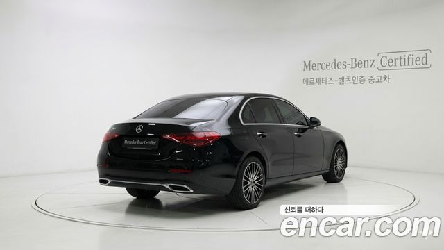 Mercedes-Benz C-Class W206 C200 Avantgarde - фото 1