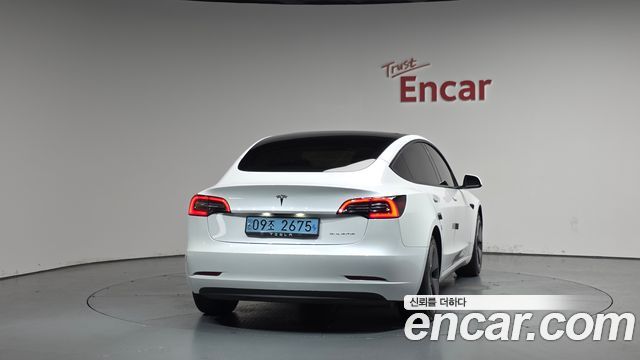 Tesla Model 3 Long Range AWD - фото 2