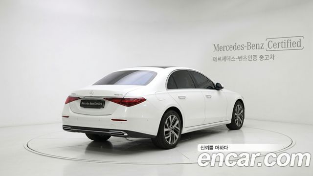 Mercedes-Benz E-Class W214 E220d 4MATIC Exclusive - фото 1
