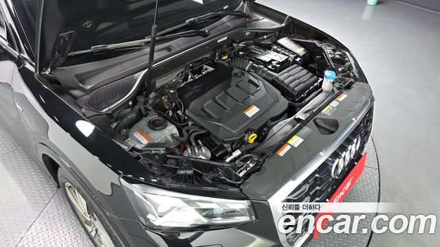 Audi Q2 35 TDI Premium - фото 4