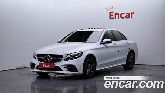 Mercedes-Benz C-Class W205 C200 AMG Line - фото 0