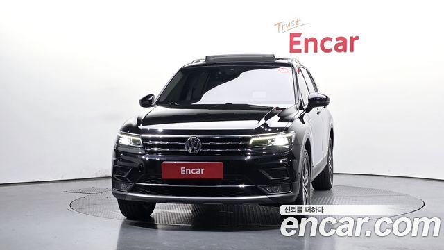 Volkswagen Tiguan 2.0 TDI Prestige - фото 2