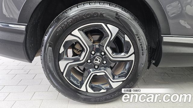 Honda CR-V 5-го поколения 1.5 Touring 4WD - фото 4