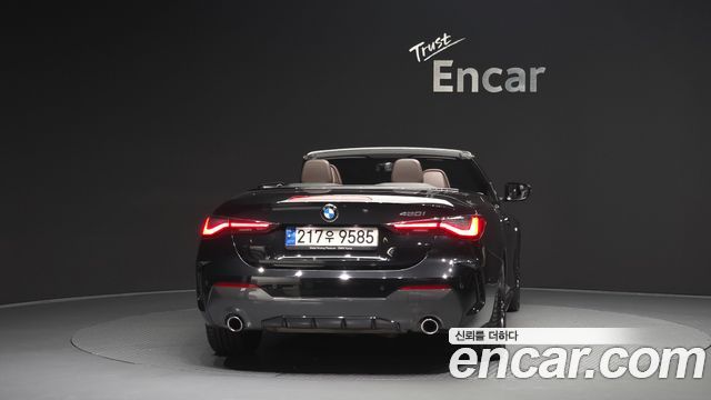 BMW 4-Series G22 420i M Sport Convertible - фото 3