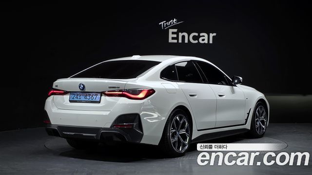 BMW i4 eDrive40 M Sports Pro - фото 1
