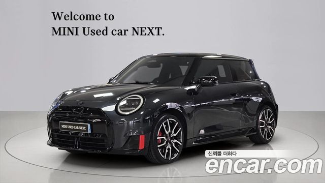 Mini Cooper 4-го поколения JCW - фото 0