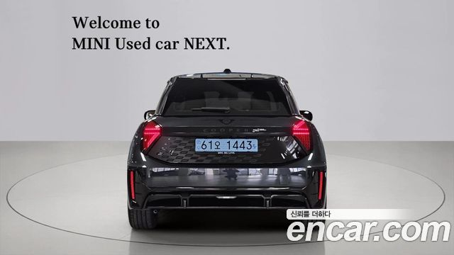 Mini Cooper 4-го поколения JCW - фото 3