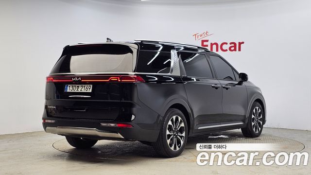 Kia Carnival 4-го поколения 9-Seater Noblesse - фото 1