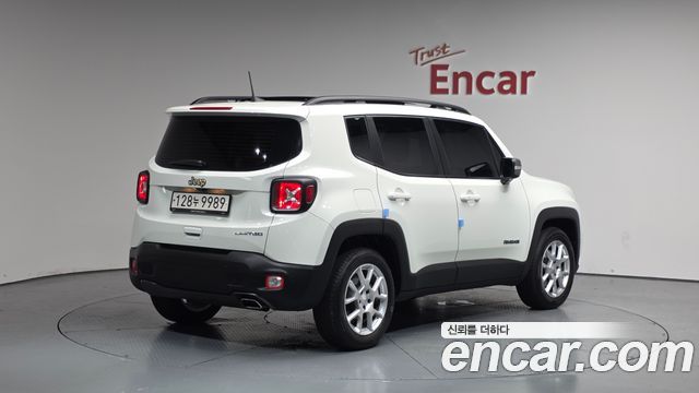 Jeep Renegade 2.4 Limited - фото 0