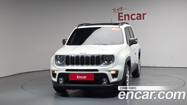 Jeep Renegade 2.4 Limited - фото 1