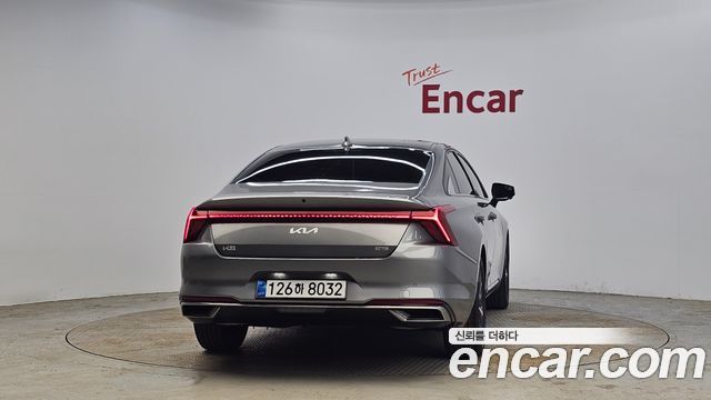 Kia K8 гибрид Noblesse - фото 3