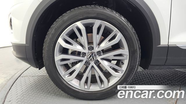 Volkswagen T-Roc 2.0 TDI Prestige - фото 4