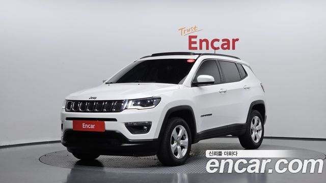 Jeep Compass 2-го поколения 2.4 Longitude AWD - фото 0