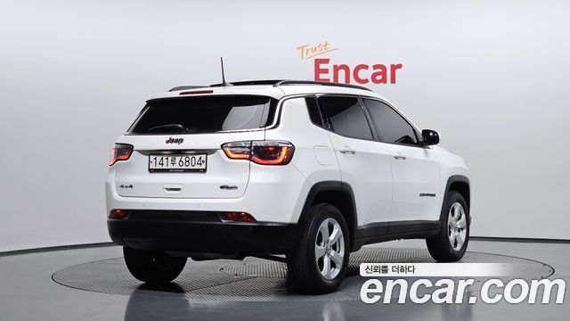 Jeep Compass 2-го поколения 2.4 Longitude AWD - фото 1