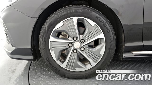 Hyundai Sonata гибрид Premium Special - фото 4