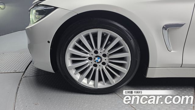 BMW 4-Series F32 420d Luxury GranCoupe - фото 4
