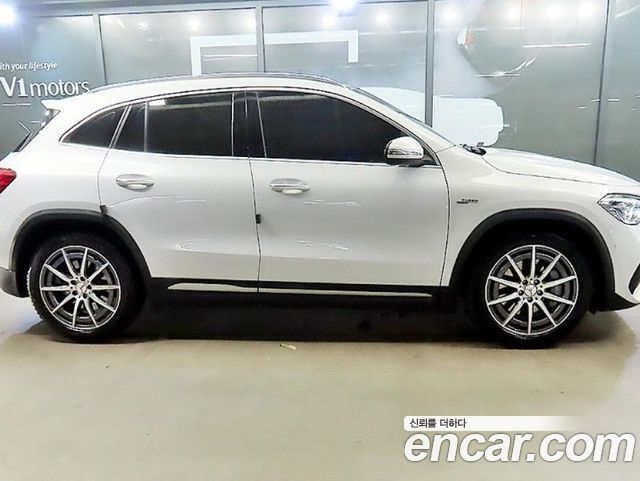 Mercedes-Benz GLA-Class H247 GLA45 AMG 4MATIC+ - фото 2