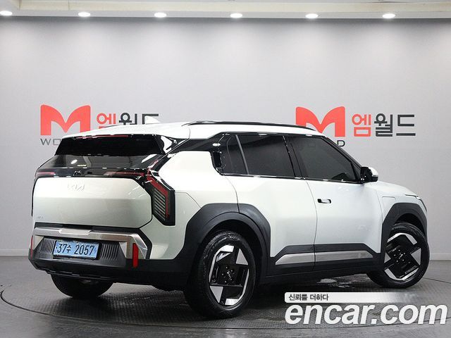 Kia EV3 Standard 2WD Earth - фото 3