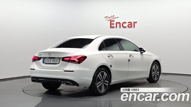 Mercedes-Benz A-Class W177 A220 Sedan - фото 0